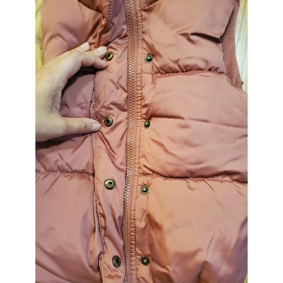 Old Navy 4T Puffer Vest Unisex Frost-Free Vest for Toddler Dusty Red Pink EUC - Picture 6 of 8
